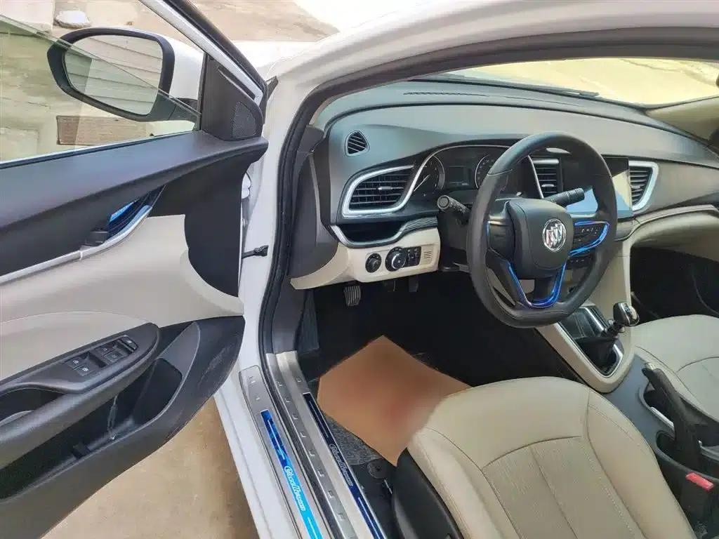 Buick Excelle 2017 15N Manual Elite — миниатюра 13