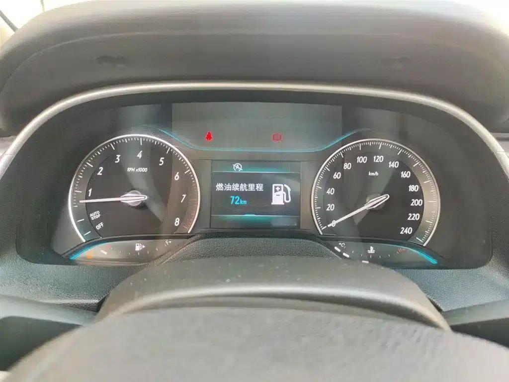 Buick Excelle 2017 15N Manual Elite — миниатюра 10