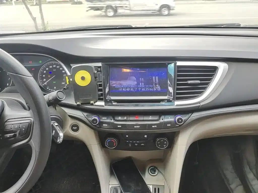 Buick Excelle 2016 15N Manual Entry-level — миниатюра 13