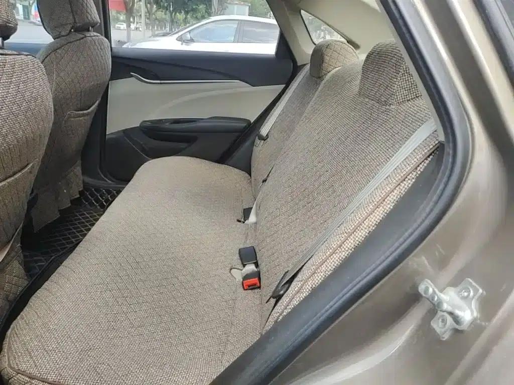 Buick Excelle 2016 15N Manual Entry-level — миниатюра 17
