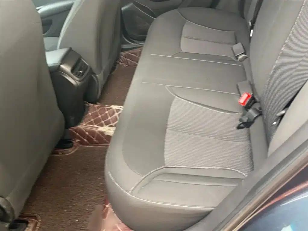 Buick Excelle 2021 1.3T Automatic Mild Hybrid Entry-level Model — миниатюра 9