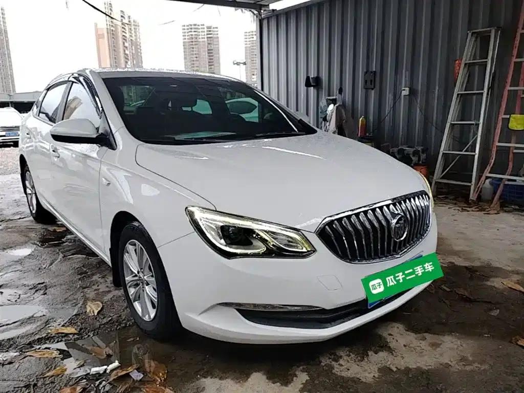 Buick Excelle 2017 15N Automatic Entry-Level Model — миниатюра 4
