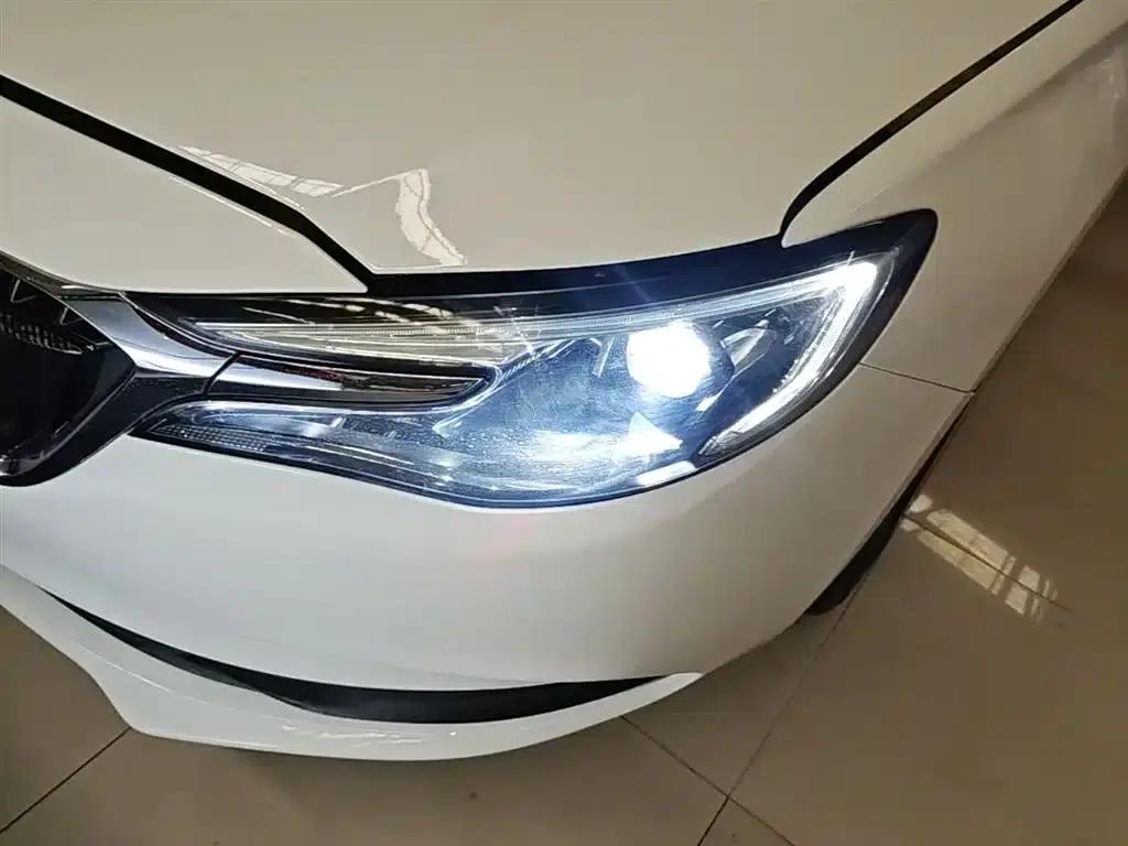 Buick Excelle 2019 18T Automatic Connected Elite (China VI Emission Standard) — миниатюра 24