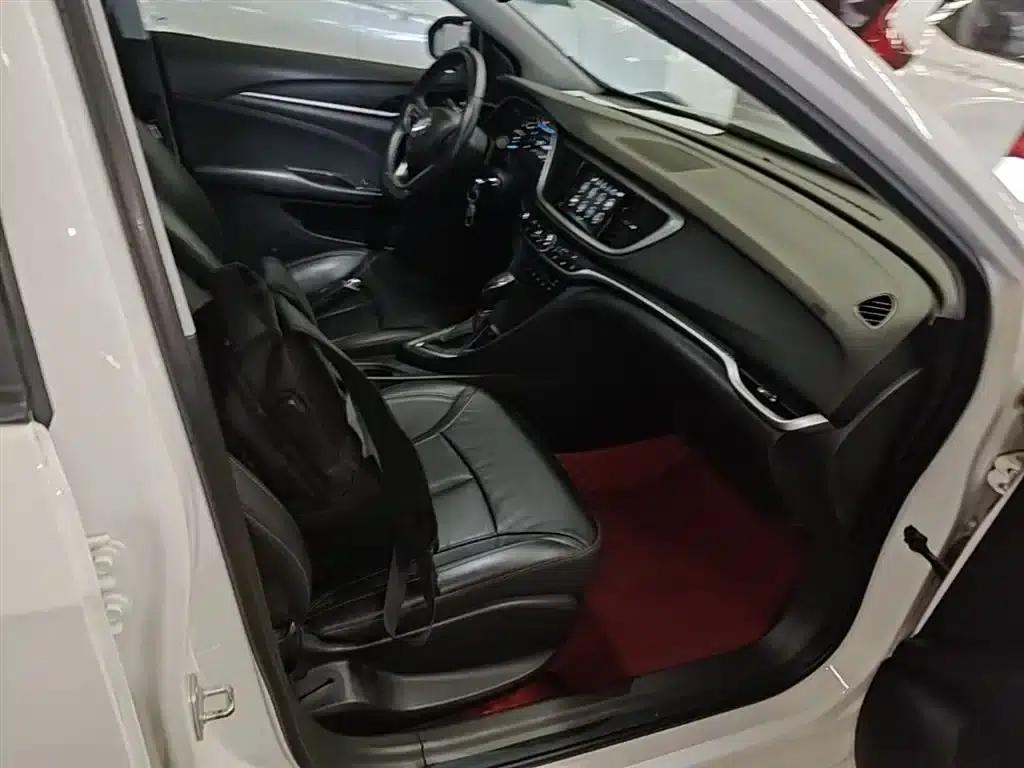 Buick Excelle 2019 18T Automatic Connected Elite (China VI Emission Standard) — миниатюра 25