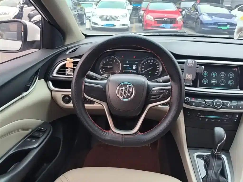Buick Excelle 2017 15N Automatic Luxury — миниатюра 11