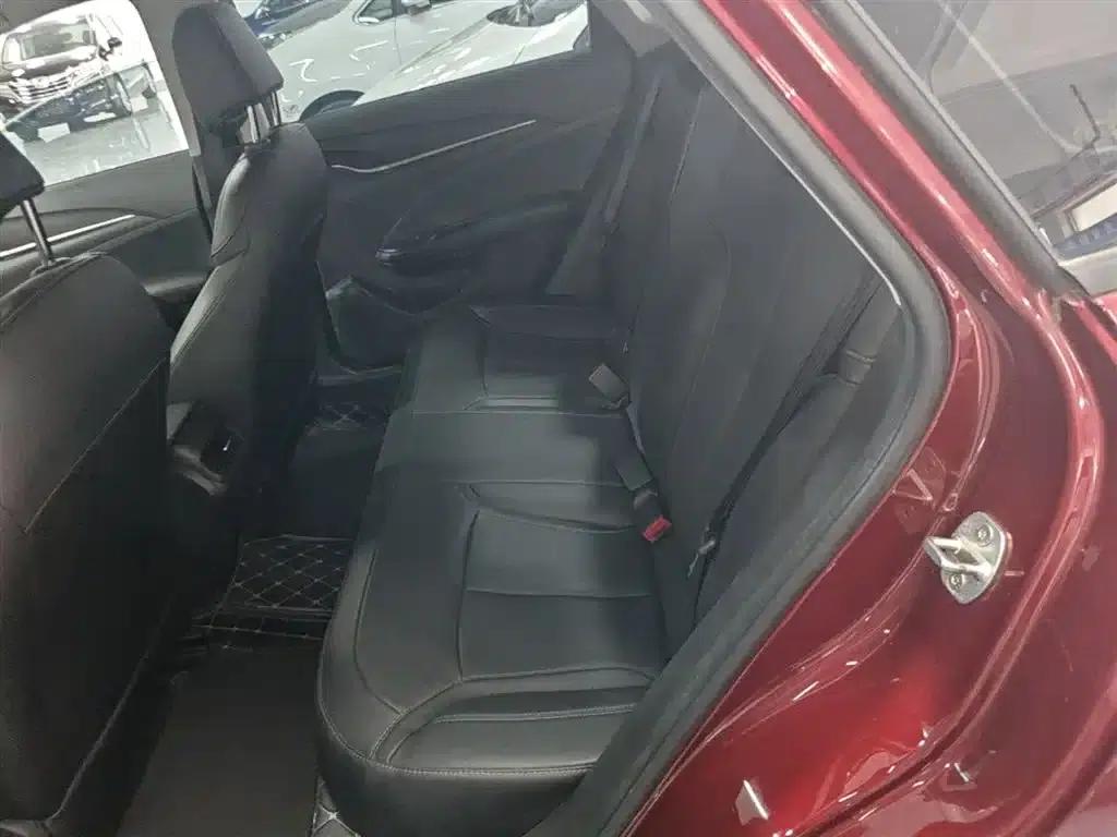 Buick Excelle 2021 Facelift Classic 1.5L Automatic Elite — миниатюра 17
