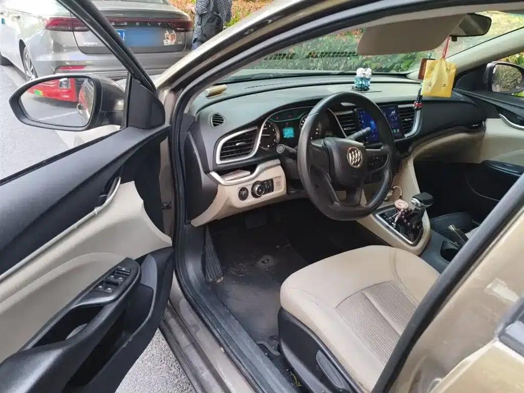 Buick Excelle 2016 15N Automatic Entry-Level Model — миниатюра 14