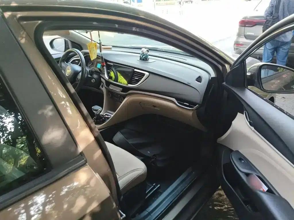 Buick Excelle 2016 15N Automatic Entry-Level Model — миниатюра 20