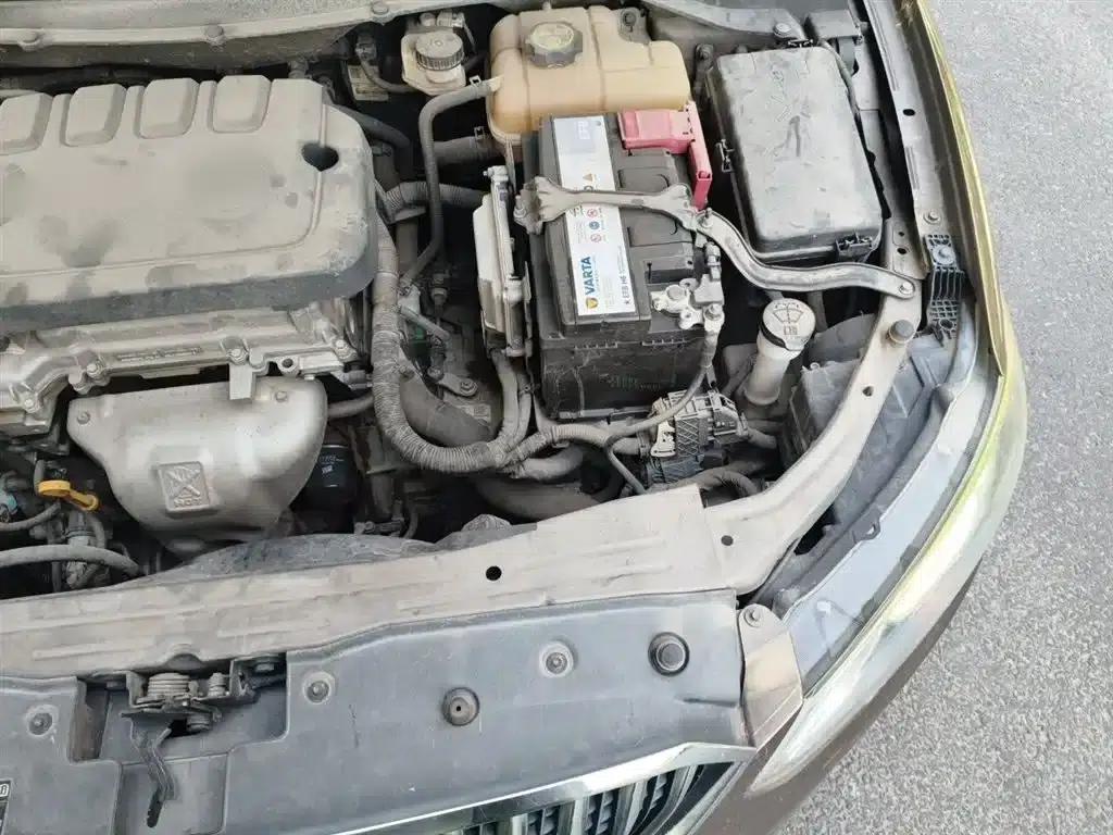 Buick Excelle 2016 15N Automatic Entry-Level Model — миниатюра 22
