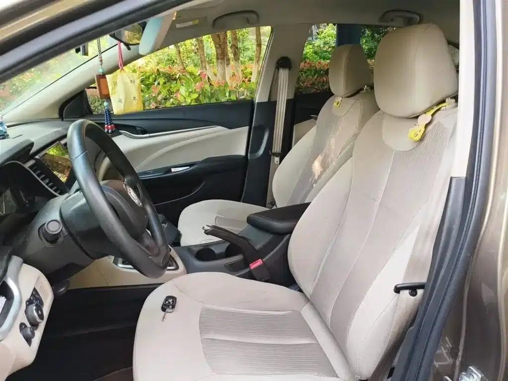 Buick Excelle 2016 15N Automatic Entry-Level Model — миниатюра 8