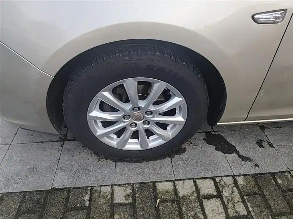 Buick Excelle GT 1.6L Manual Comfort Edition (2013) — миниатюра 23