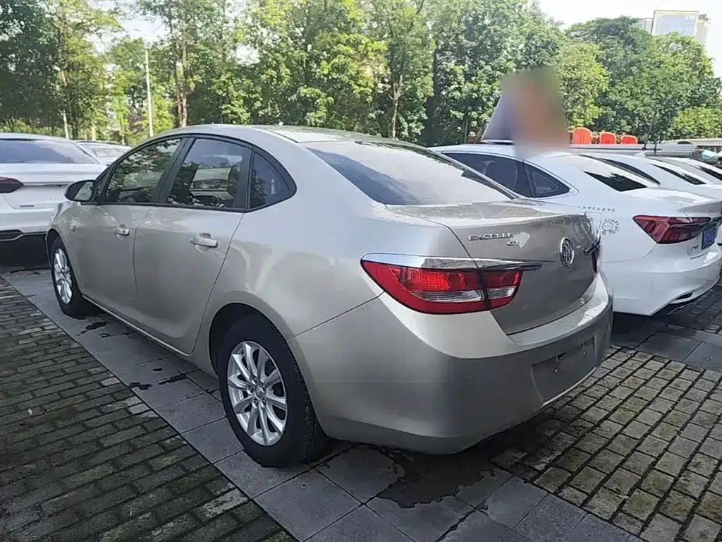 Buick Excelle GT 1.6L Manual Comfort Edition (2013) — миниатюра 5