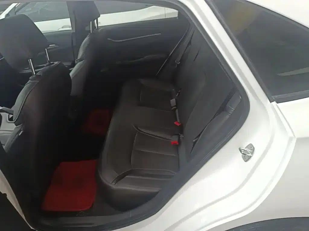 Buick Excelle 2021 Facelift Classic 1.5L Automatic Elite — миниатюра 17