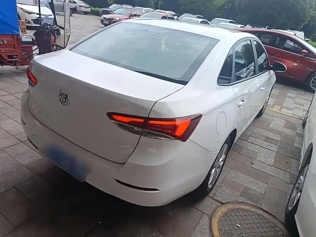Buick Excelle 2021 Facelift Classic 1.5L Automatic Elite — миниатюра 7