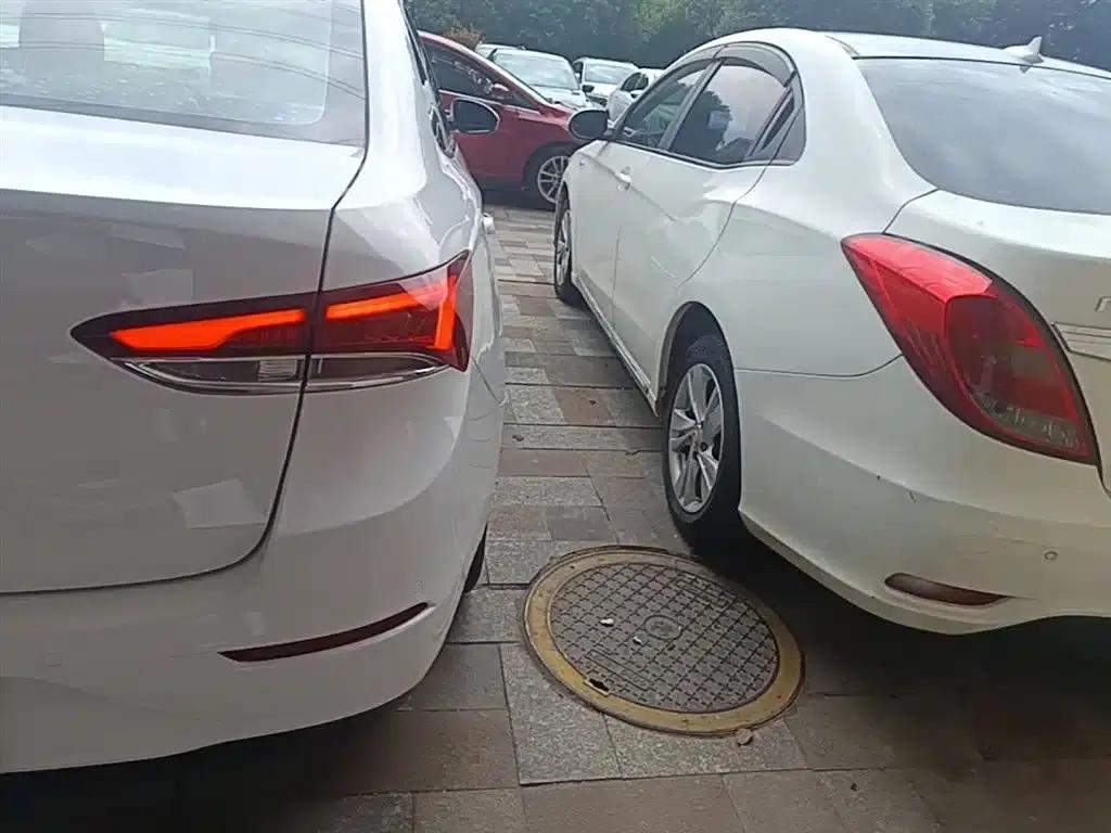 Buick Excelle 2021 Facelift Classic 1.5L Automatic Elite — миниатюра 8