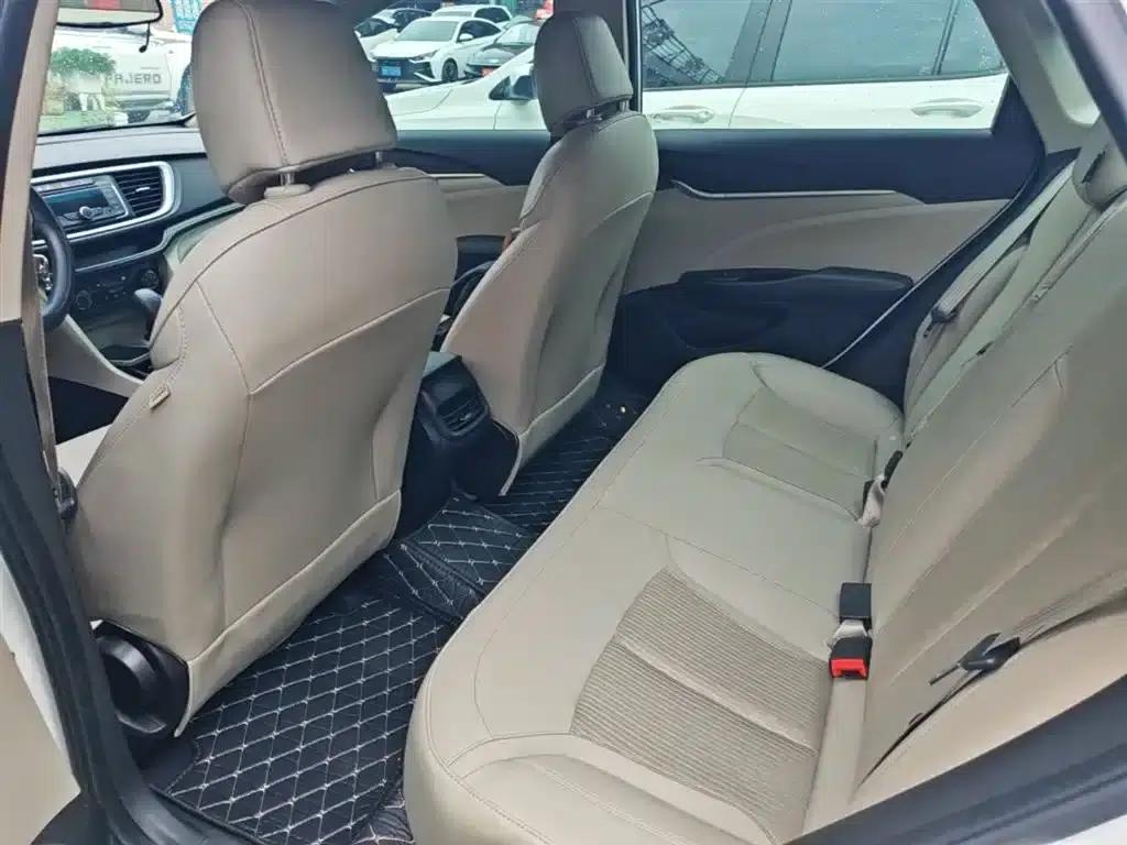 Buick Excelle 2016 15N Automatic Elite — миниатюра 17