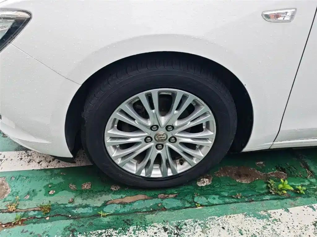 Buick Excelle 2016 15N Automatic Elite — миниатюра 23