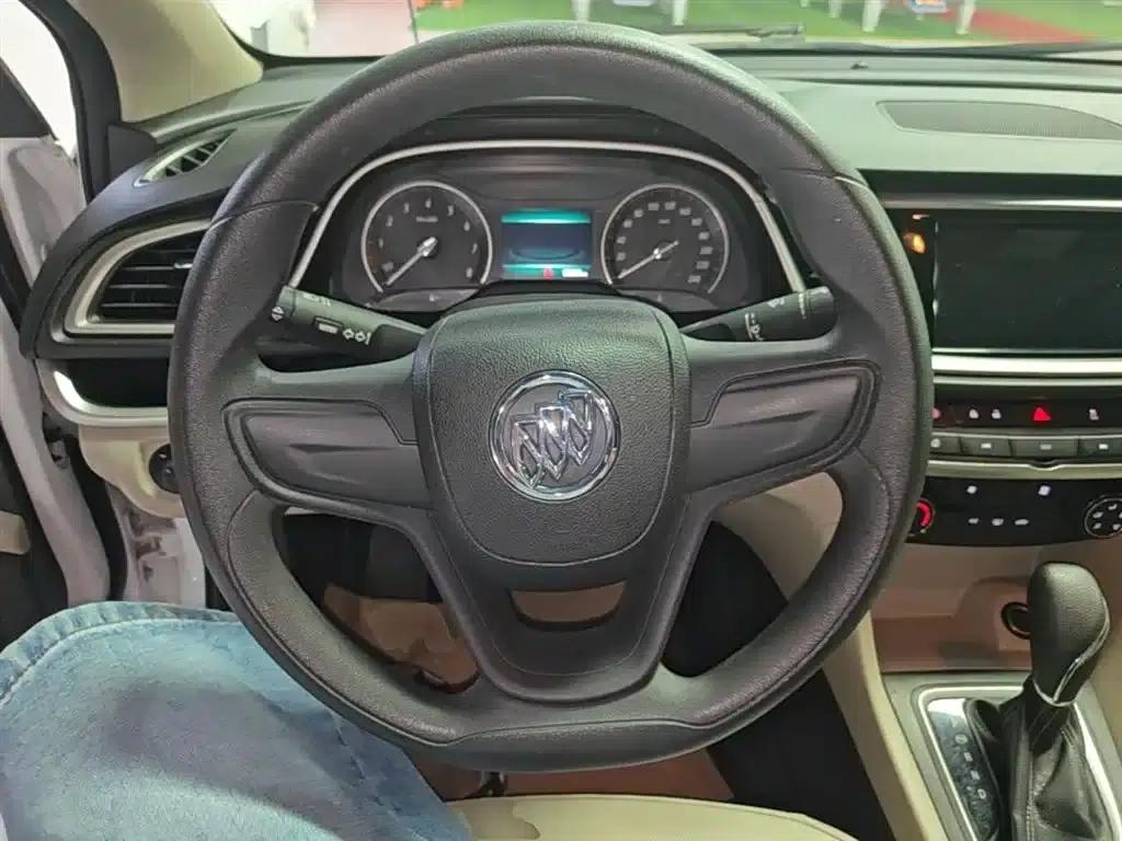 Buick Excelle 2021 Classic 1.5L Automatic Elite — миниатюра 11