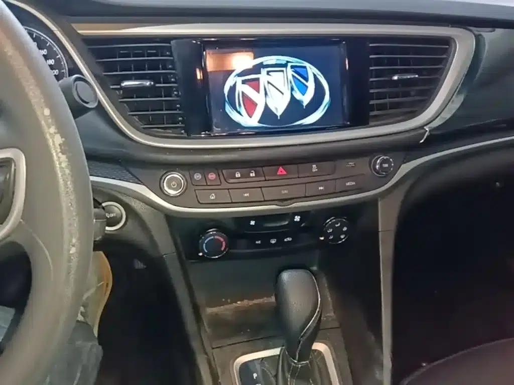 Buick Excelle 2021 Facelift Classic 1.5L Automatic Elite — миниатюра 13