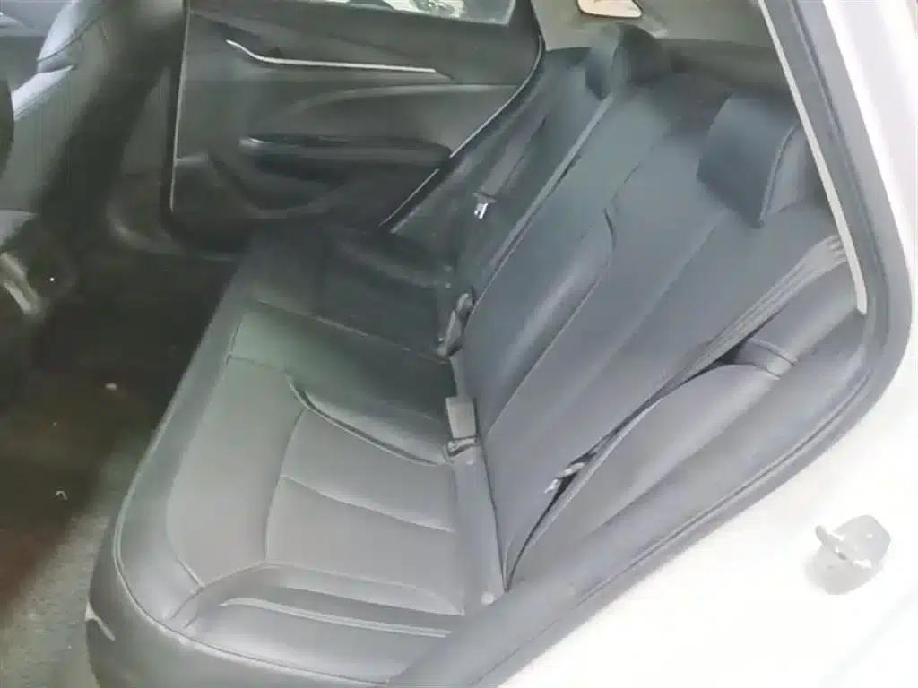 Buick Excelle 2021 Facelift Classic 1.5L Automatic Elite — миниатюра 17