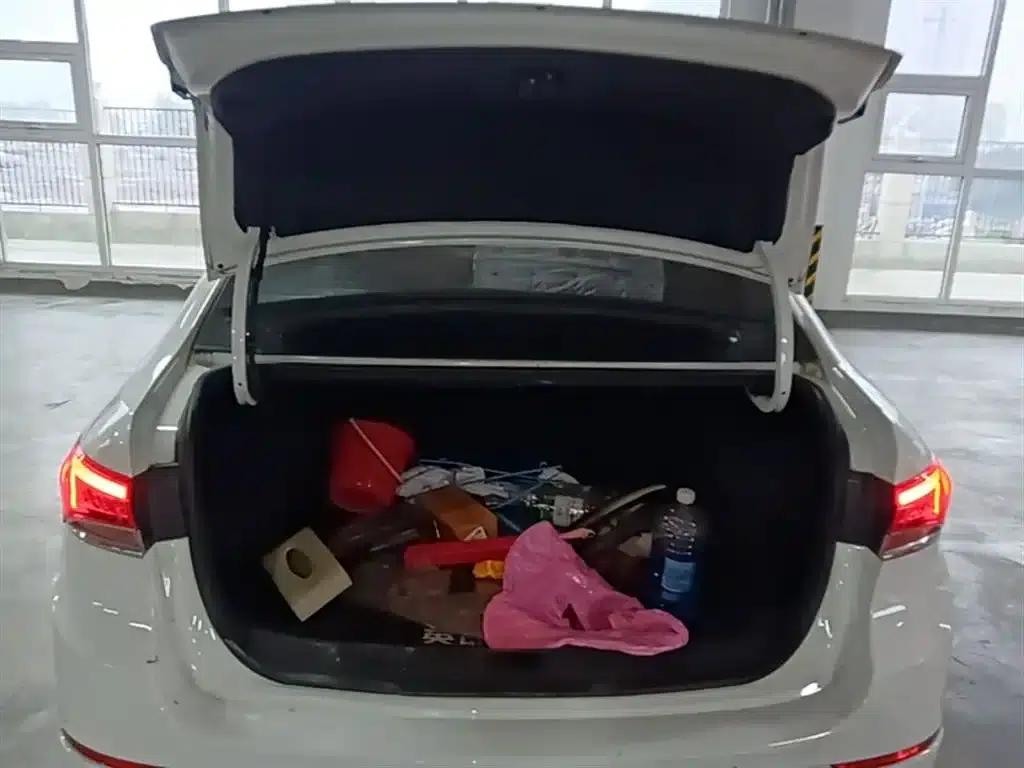 Buick Excelle 2021 Facelift Classic 1.5L Automatic Elite — миниатюра 19