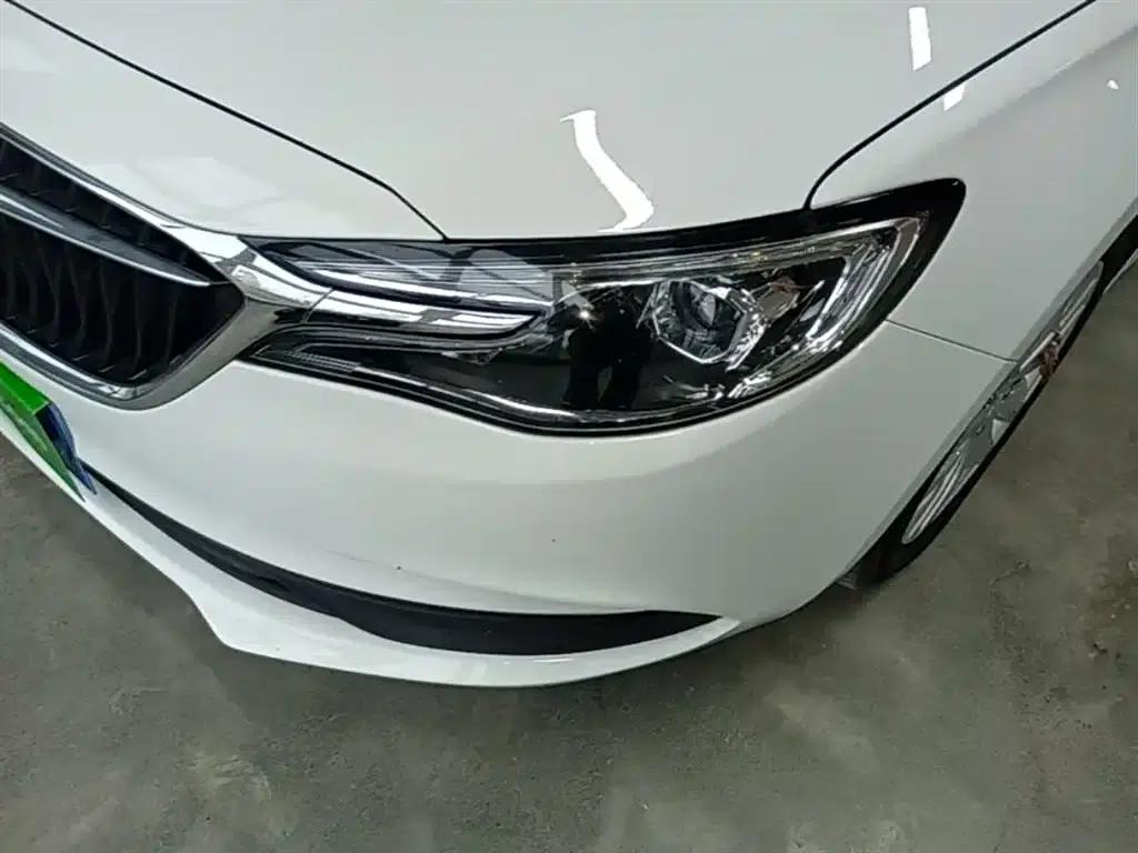 Buick Excelle 2021 Facelift Classic 1.5L Automatic Elite — миниатюра 24