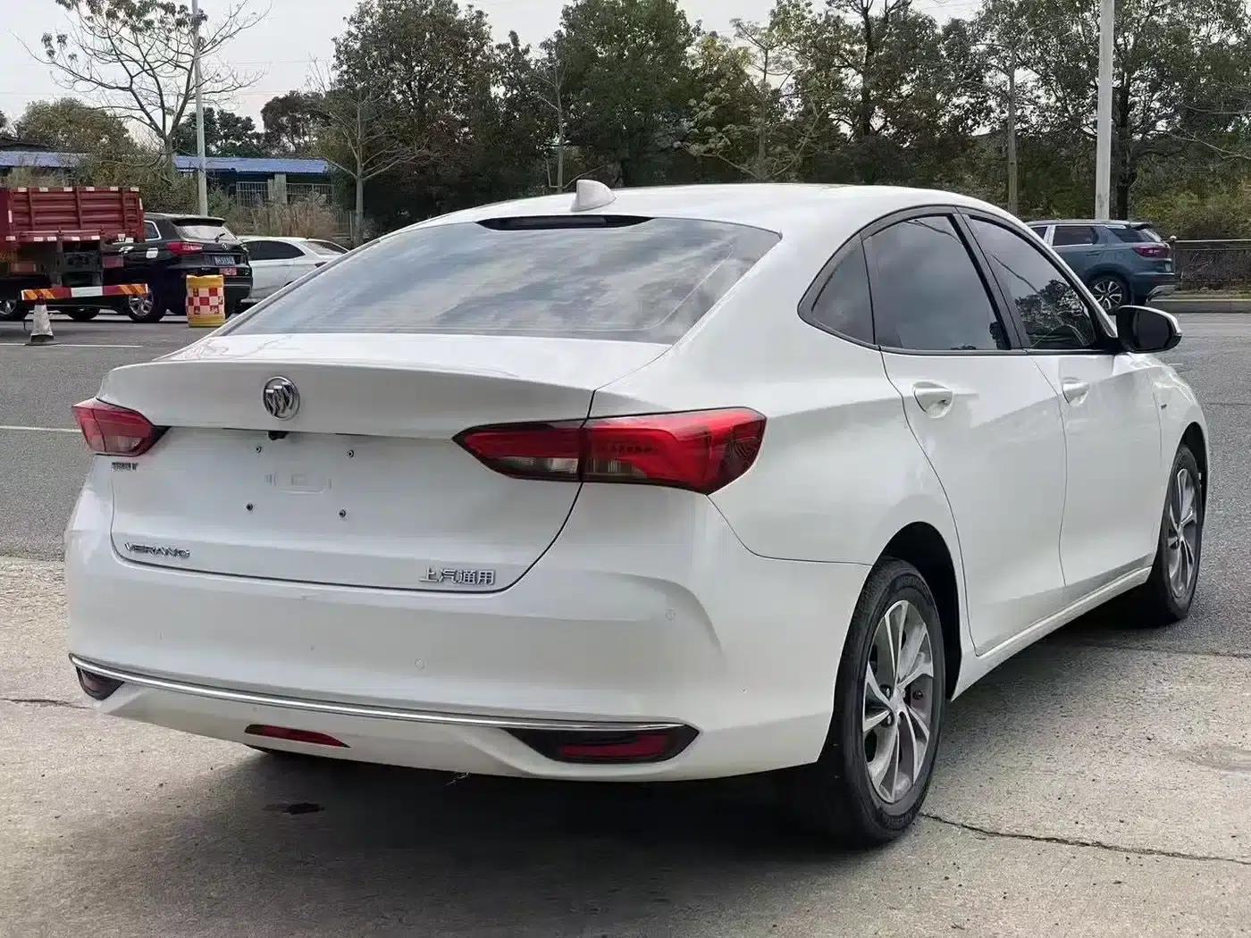 Buick Verano 2020 15T Automatic Entry-Level — миниатюра 7