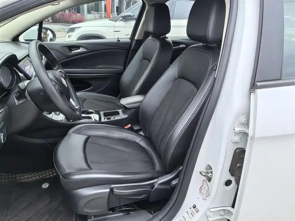 Buick Verano 2018 Sedan 20T Dual-Clutch Leading Edition — миниатюра 18