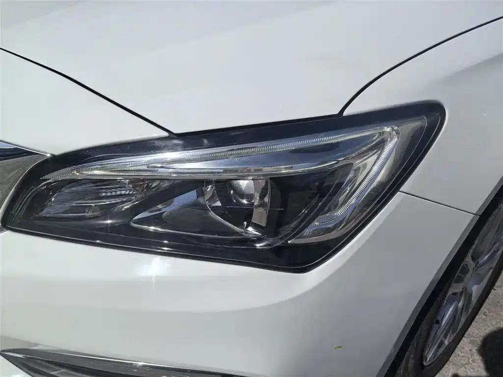 Buick Verano 2018 Sedan 20T Dual-Clutch Leading Edition — миниатюра 3