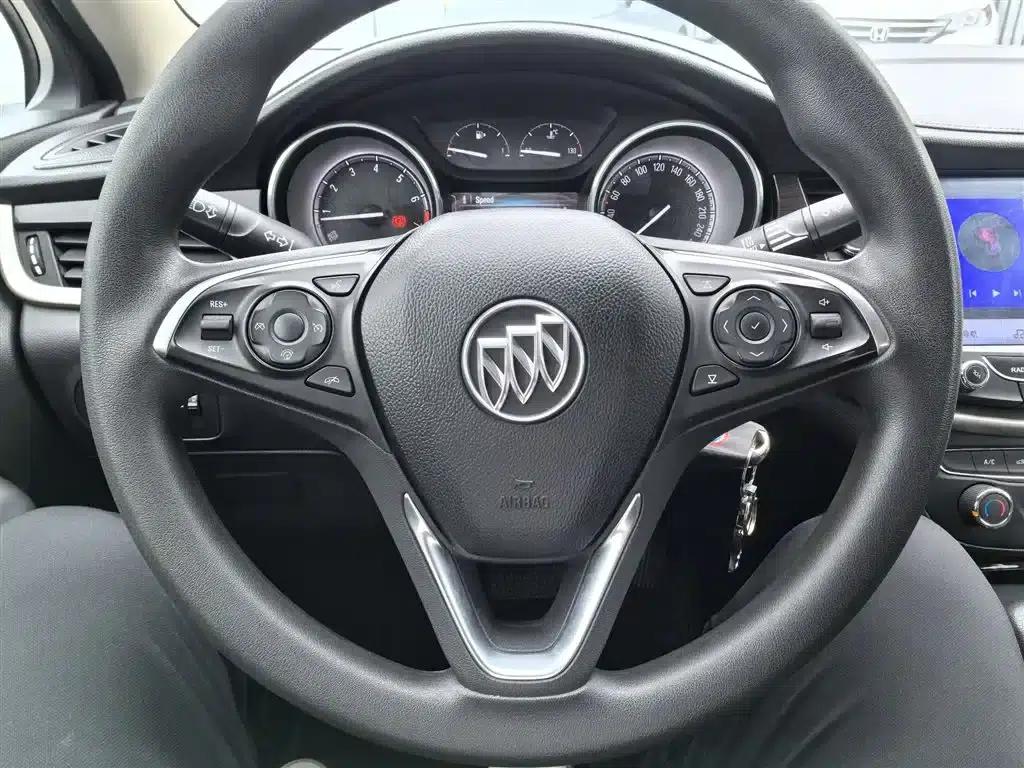 Buick Verano 2018 Sedan 20T Dual-Clutch Leading Edition — миниатюра 5