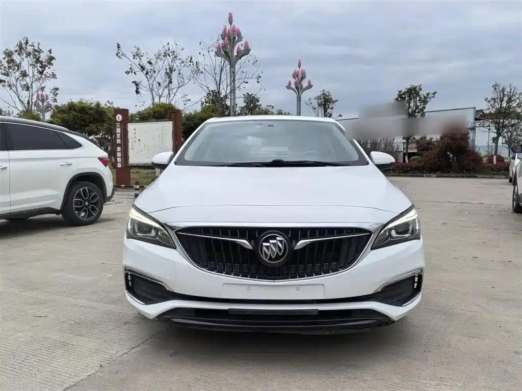 Buick Verano 2018 Sedan 20T Dual-Clutch Leading Edition — миниатюра 8