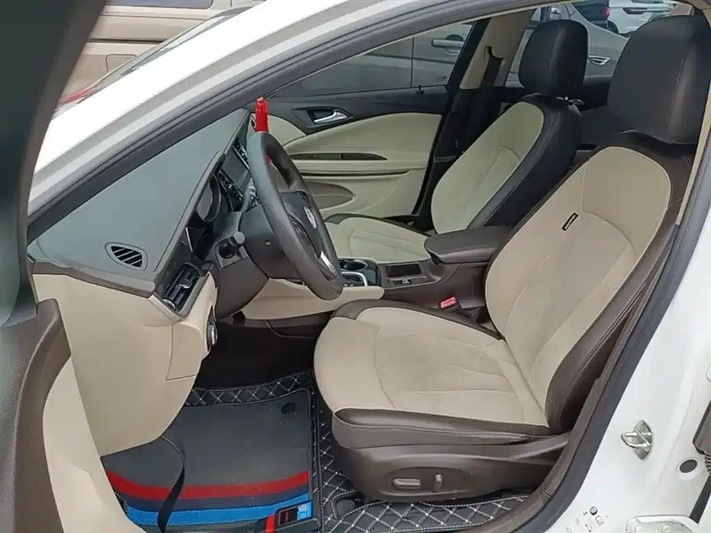 Buick Verano 2017 Sedan 15S Automatic Leading Edition — миниатюра 15