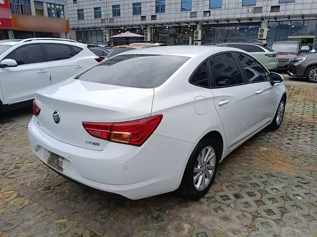 Buick Verano 2017 Sedan 15S Automatic Leading Edition — миниатюра 7