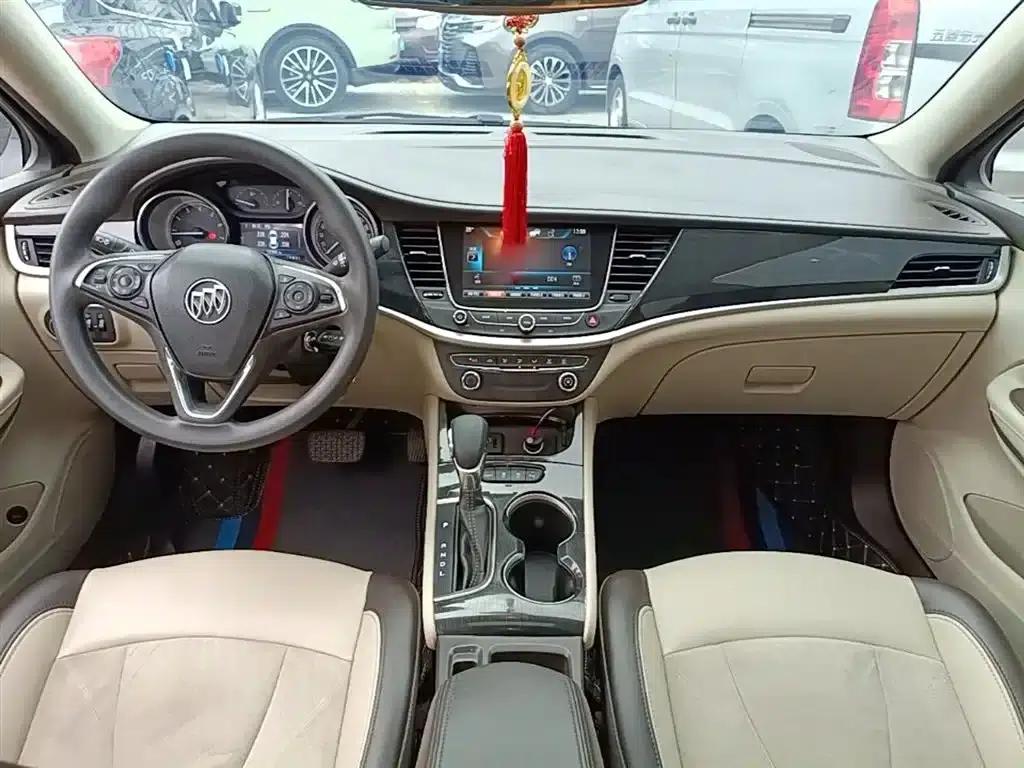 Buick Verano 2017 Sedan 15S Automatic Leading Edition — миниатюра 10