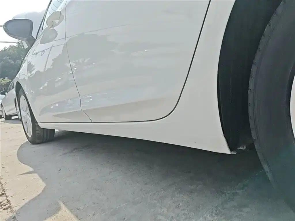 Buick Verano 2018 Sedan 15S Automatic Leading Edition — миниатюра 22