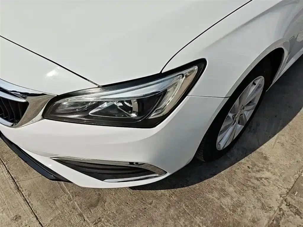 Buick Verano 2018 Sedan 15S Automatic Leading Edition — миниатюра 24
