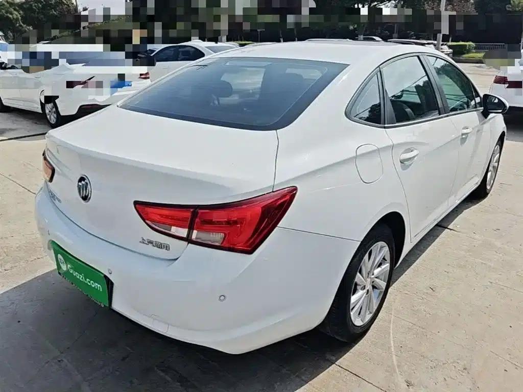 Buick Verano 2018 Sedan 15S Automatic Leading Edition — миниатюра 7