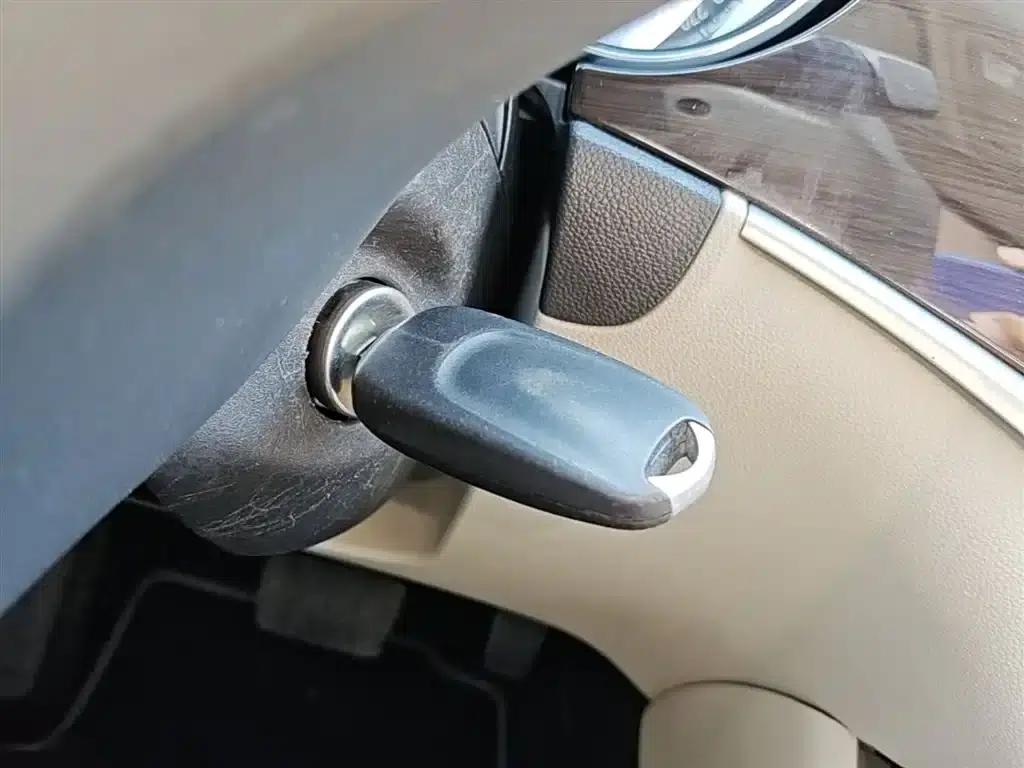 Buick Verano 2018 Sedan 15S Automatic Leading Edition — миниатюра 9