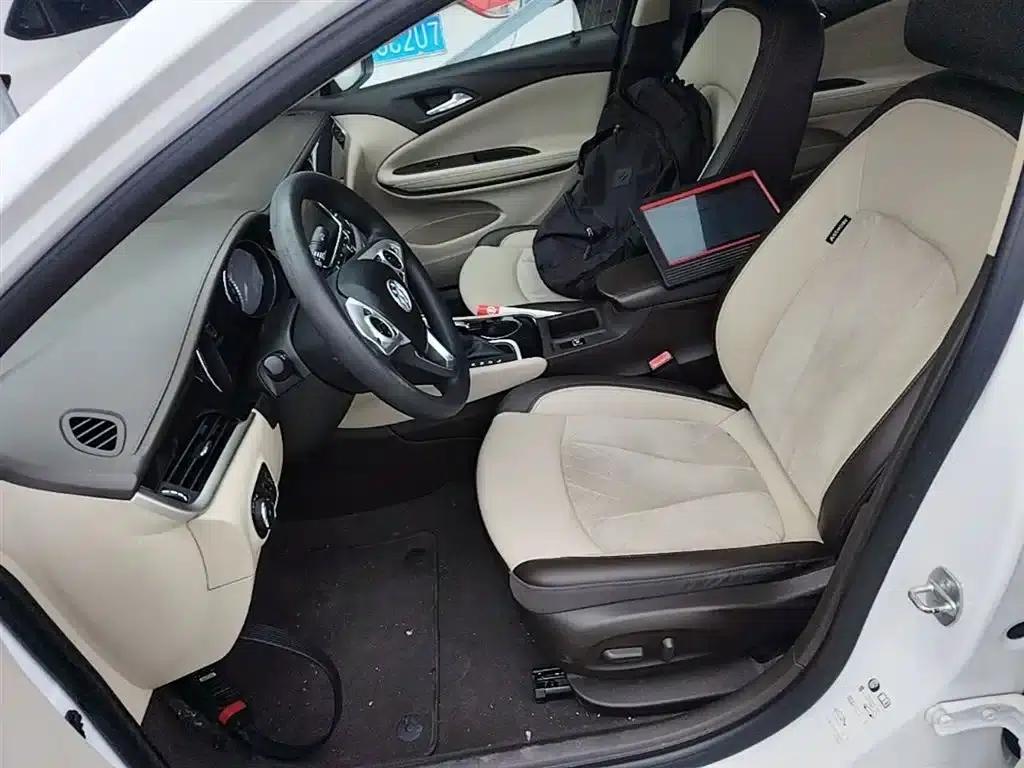 Buick Verano 2017 Sedan 15S Automatic Leading Edition — миниатюра 15