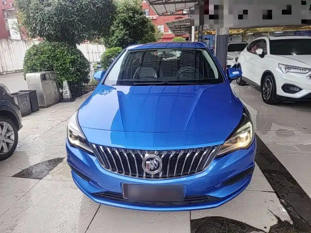 Buick Verano 2016 Hatchback 15S Automatic Entry-Level — миниатюра 3