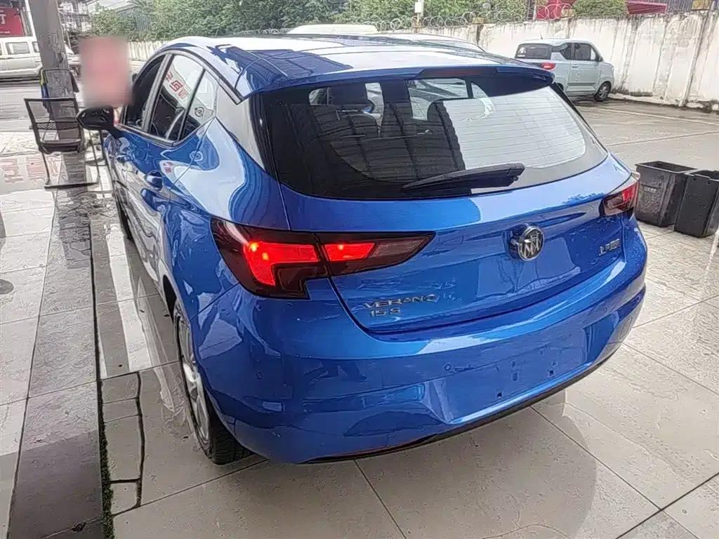 Buick Verano 2016 Hatchback 15S Automatic Entry-Level — миниатюра 5