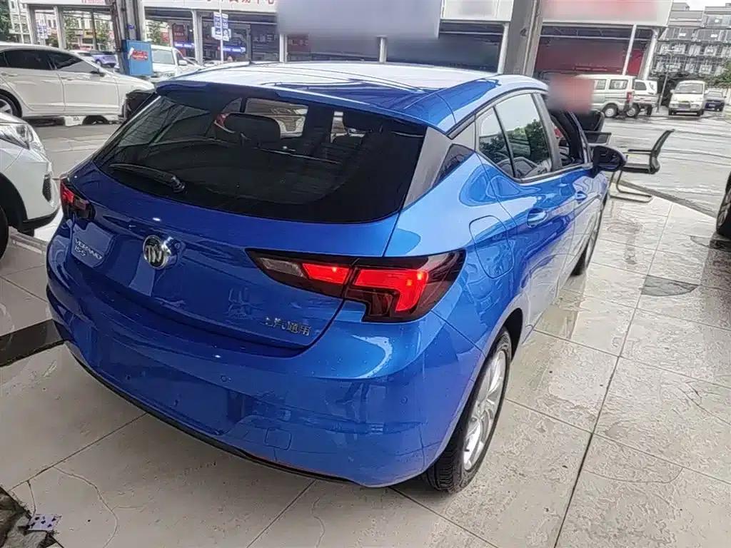 Buick Verano 2016 Hatchback 15S Automatic Entry-Level — миниатюра 7