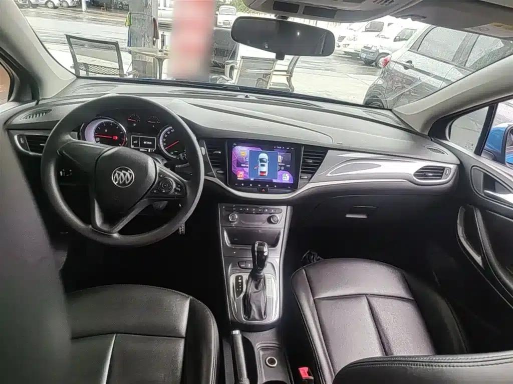 Buick Verano 2016 Hatchback 15S Automatic Entry-Level — миниатюра 10