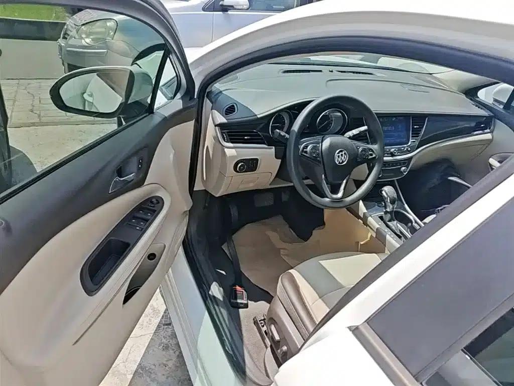 Buick Verano 2017 Sedan 15S Automatic Leading Edition — миниатюра 16