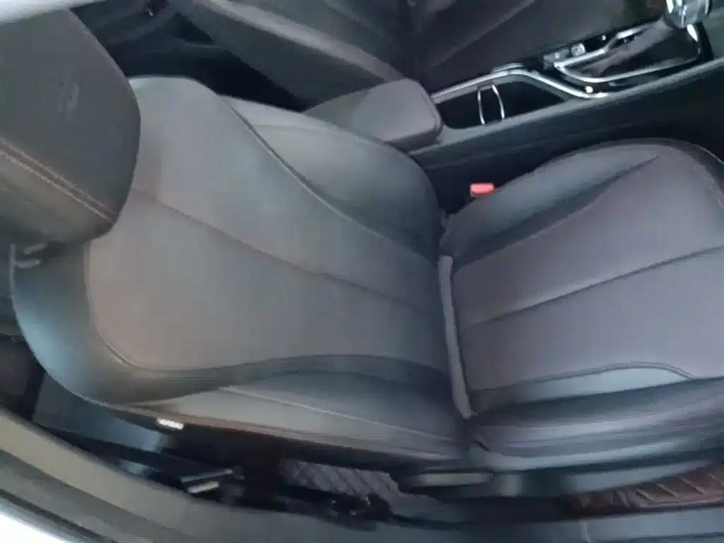 2023 Buick Verano Pro GS Hunter Edition — миниатюра 25