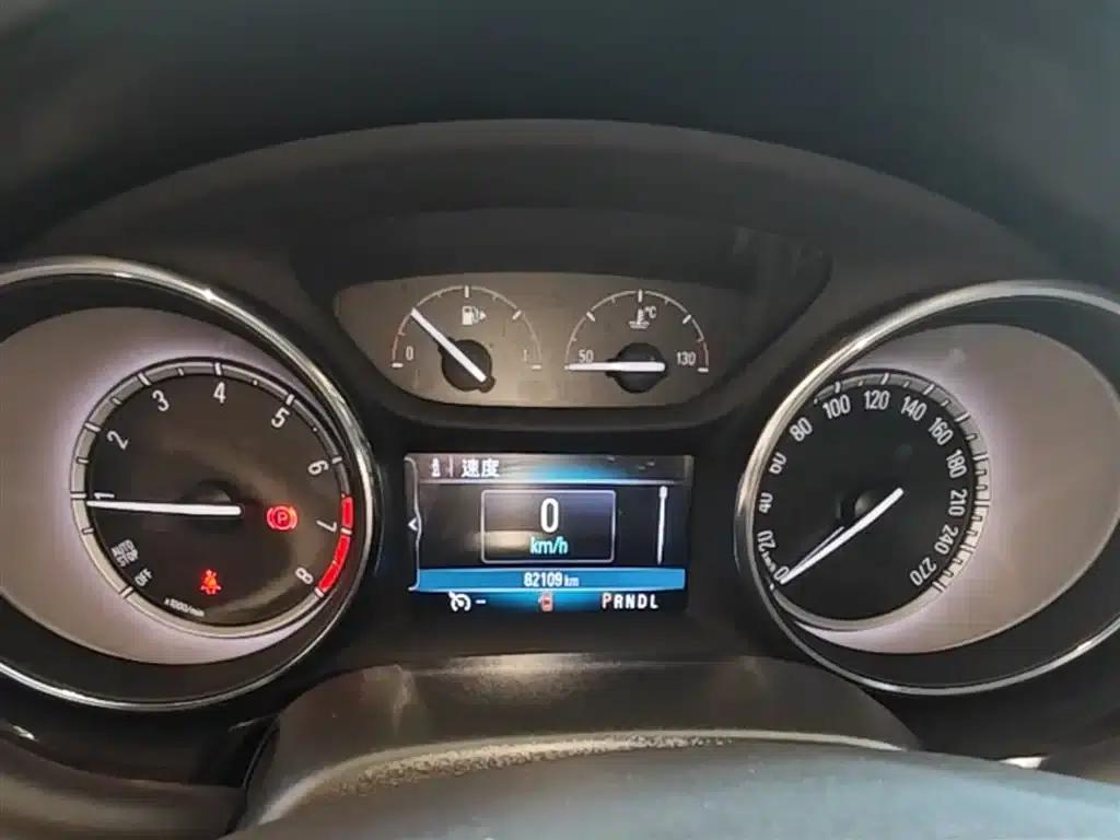 Buick Verano 2018 Sedan 15S Automatic Leading Edition — миниатюра 12