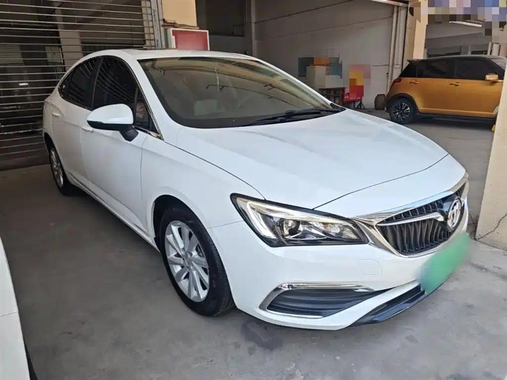 Buick Verano 2018 Sedan 15S Automatic Leading Edition — миниатюра 4