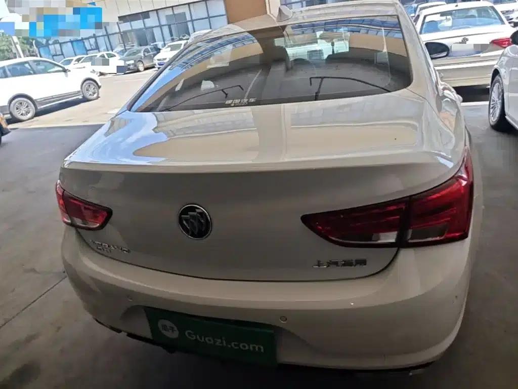 Buick Verano 2018 Sedan 15S Automatic Leading Edition — миниатюра 6
