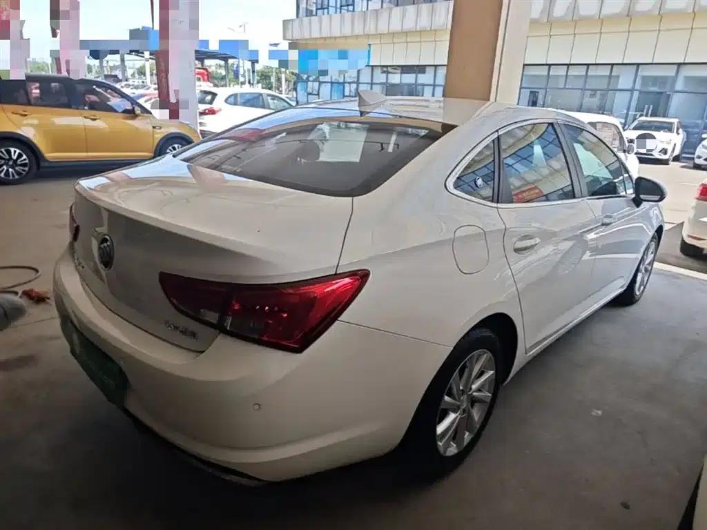 Buick Verano 2018 Sedan 15S Automatic Leading Edition — миниатюра 7