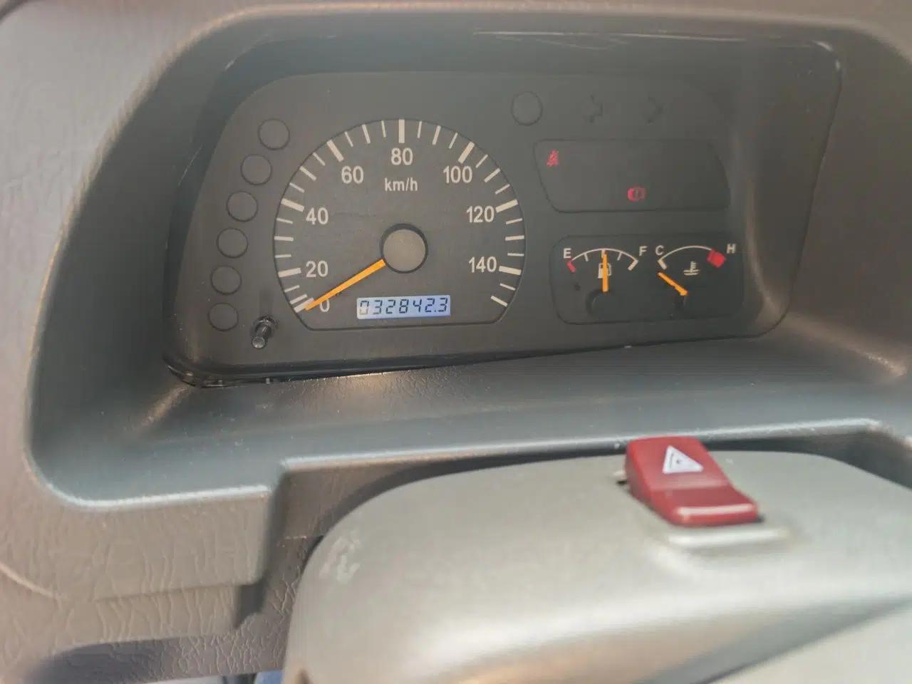 Dongfeng Xiaokang K17 2009 1.0L Base Version AF10-06 — миниатюра 13
